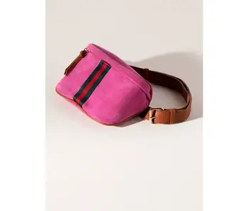 BLAKELY BELT BAG: Raspberry