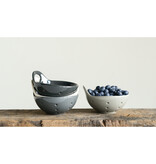 Creative Co-OP Stoneware Berry Bowl, 4 Colors