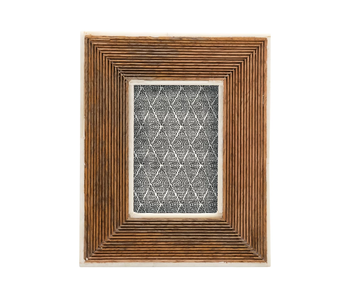 2x3 Hand-Carved Photo Frame with Bone Border