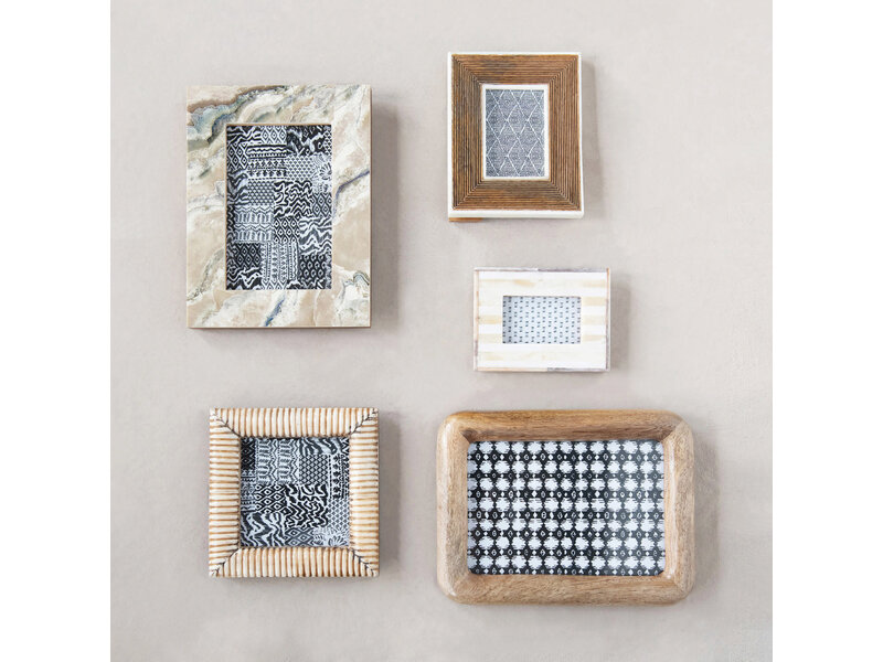 Creative Co-OP 2x3 Hand-Carved Photo Frame with Bone Border