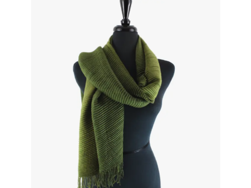 pretty persuasions Bryce Canyon Pleated Scarf (Gradient) - Moss Green