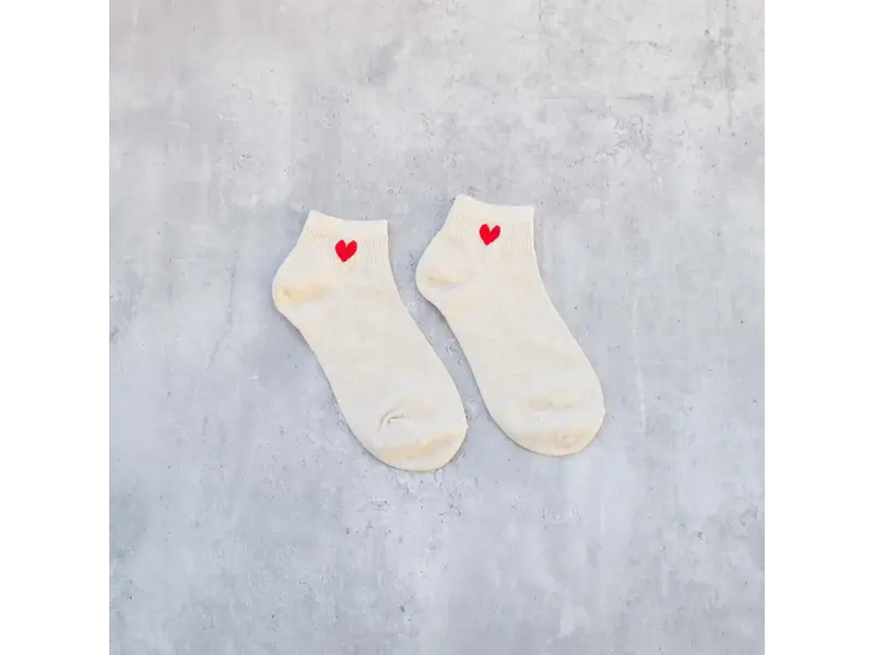 Tiepology Mini Heart Ankle Socks Beige/Red