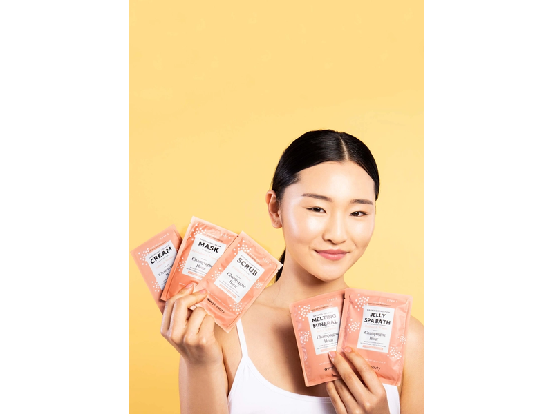 AvryBeauty Champagne Hour Total Gel-Ohh! Pedi Spa Set