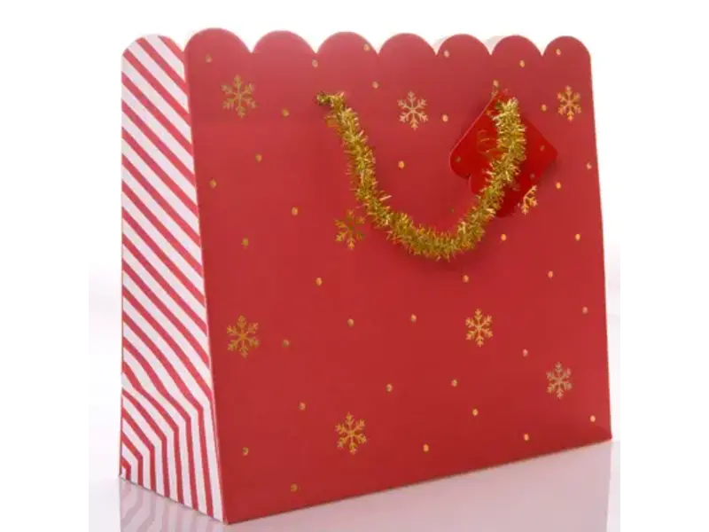 Graphique De France Snowflake Large Holiday  Gift Bag Set - Red