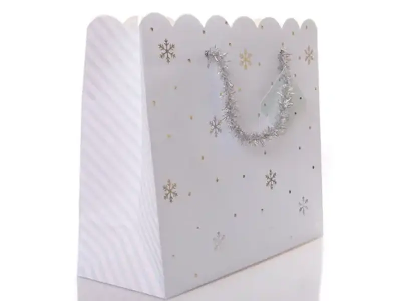 Graphique De France Snowflake Large Holiday  Gift Bag Set - White