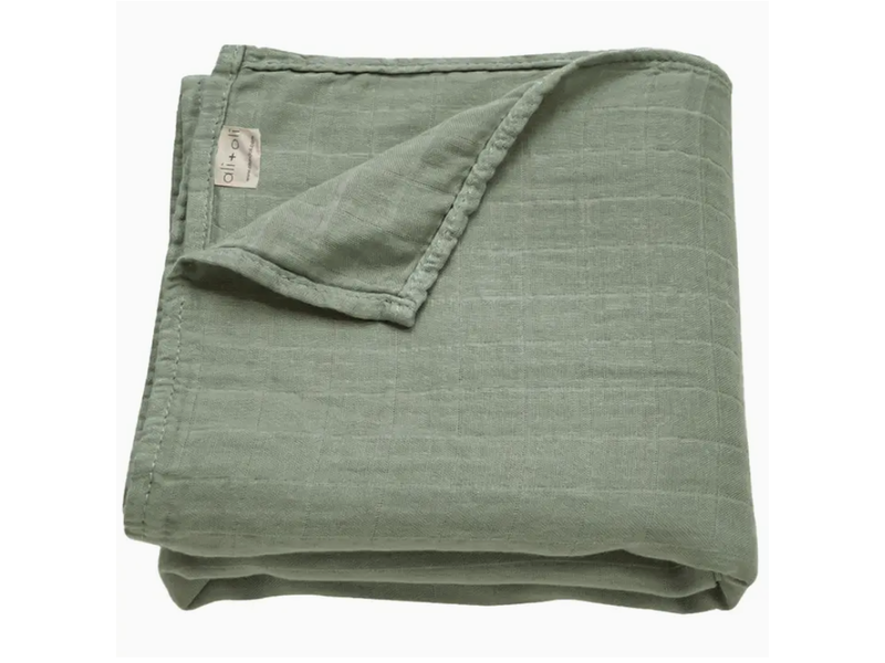 Ali + Oli Muslin Swaddle Blanket (Apple)