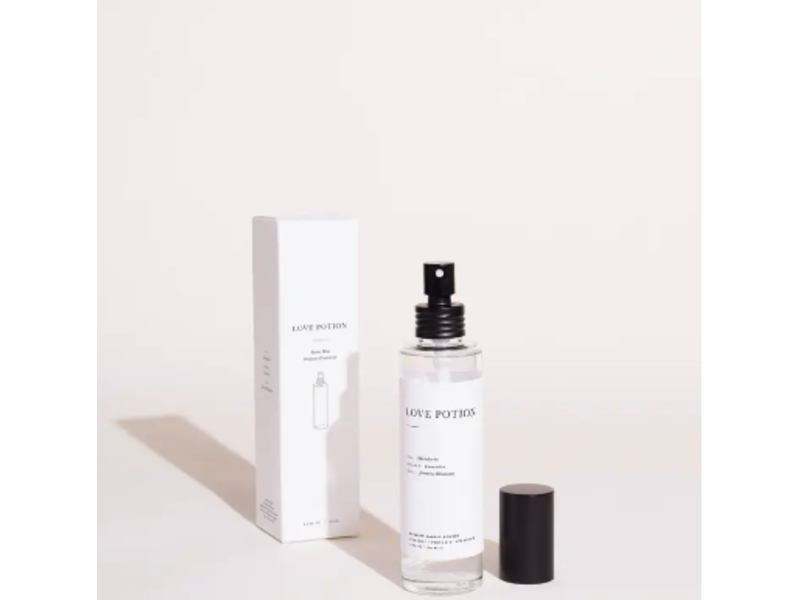 brooklyn candle studio Love Potion Room Mist