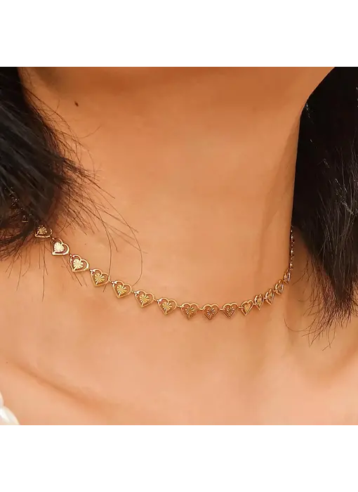 Agathe 18K Gold Non-Tarnish Dainty Heart Choker