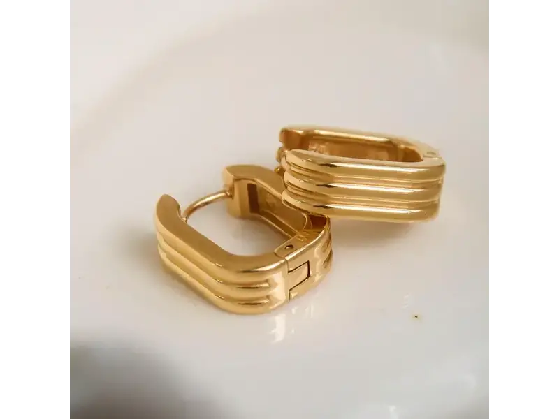 MAIQ Accessories Noa 18K Gold Non-Tarnish Stripe Hoop Earring