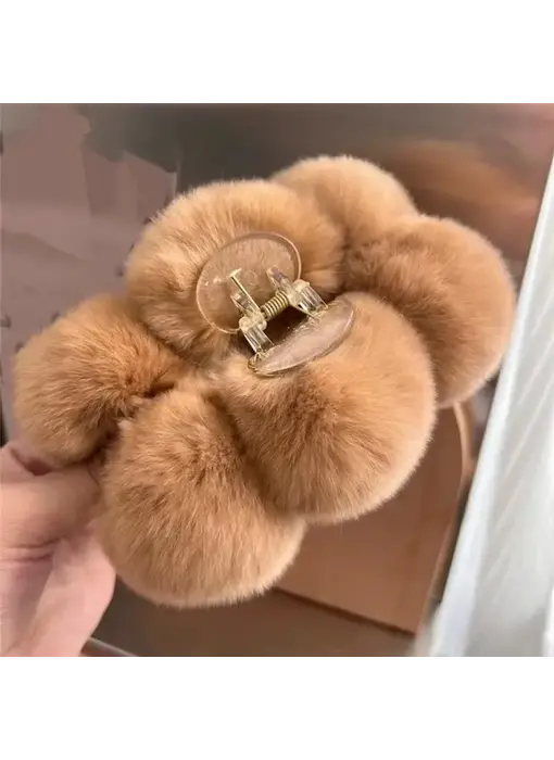Fluffy Rex Rabbit Fur Large Hair Claw - Camel