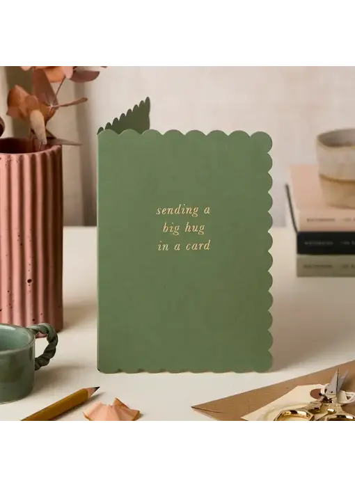 Scallop Big Hug Green