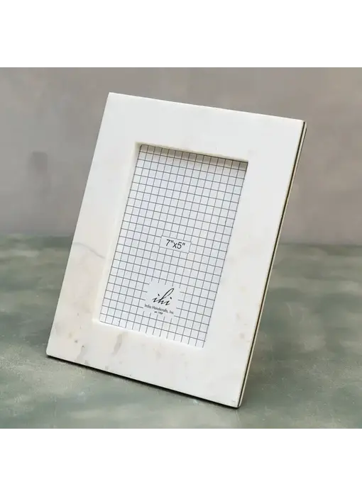 White Marble Photo Frame w/ Brass Edge 5x7