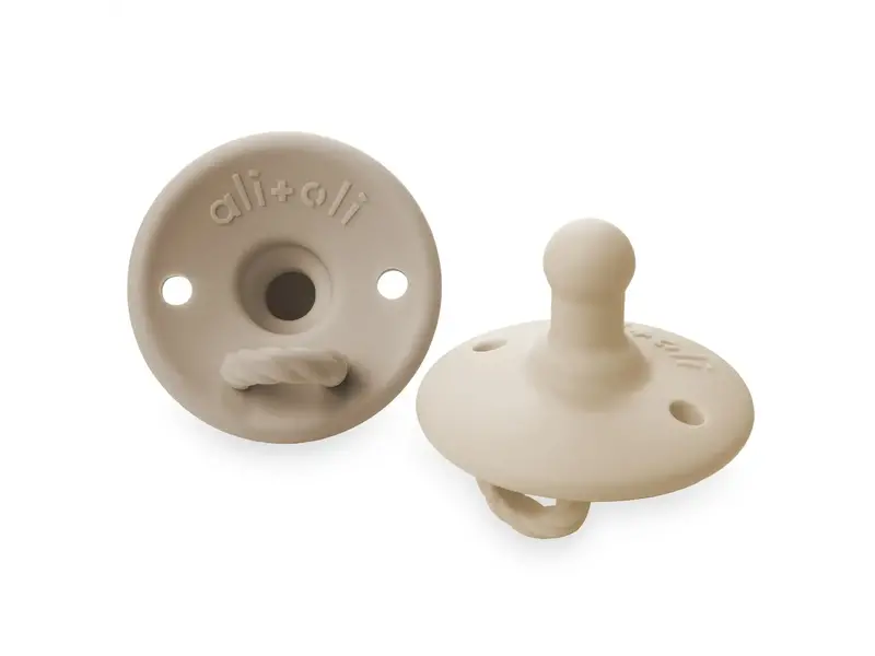Ali + Oli Pacifier Set Round (Oat & Coco)