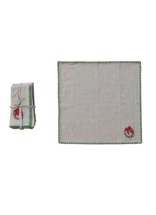 Napkins with Embroidered Wreath & Appliqued, Set of 4 ©