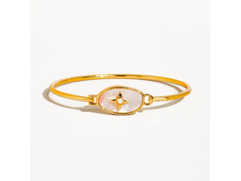 MAIQ Accessories Aileen 18K Gold Vintage Star Shell Bangle