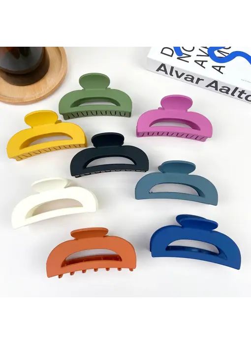 3.54" Half Circle Frosted Design Hair Clip