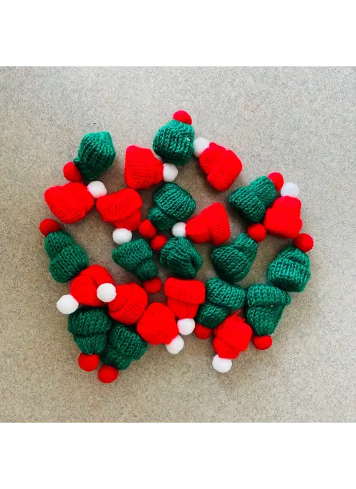 Mini Knit Cap For Bottles Caps - green