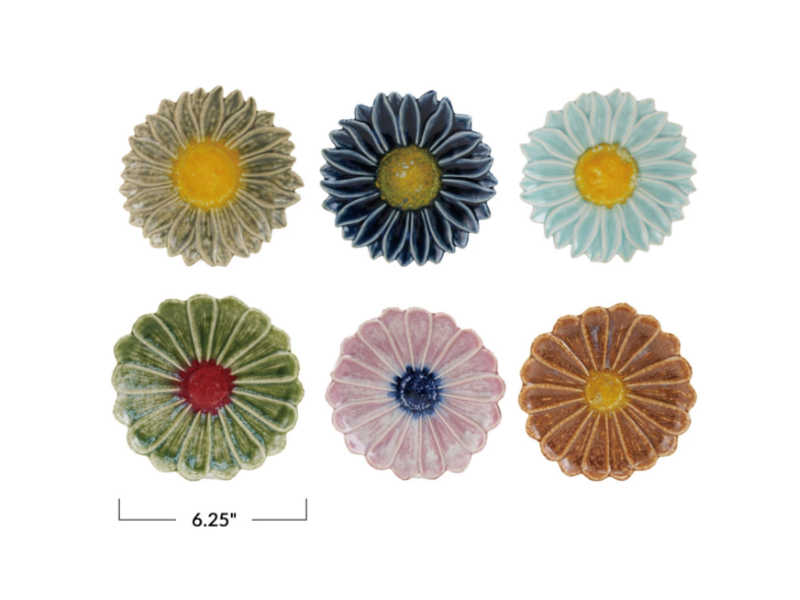 Creative Co-OP Stoneware Flower Shaped Plate, Reactive Glaze, 6 Assorted Colors