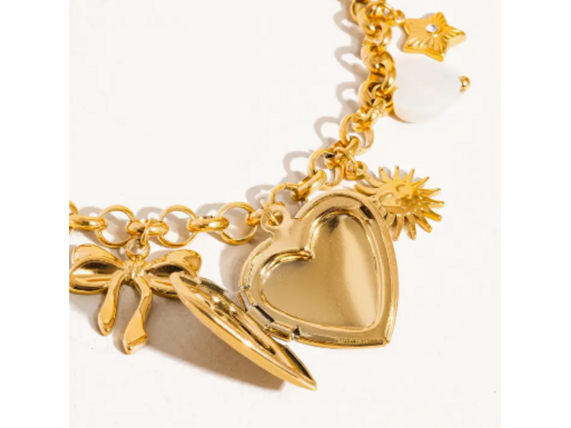 MAIQ Accessories Eydn 18K Non-Tarnish Heart Locket Charm Bracelet