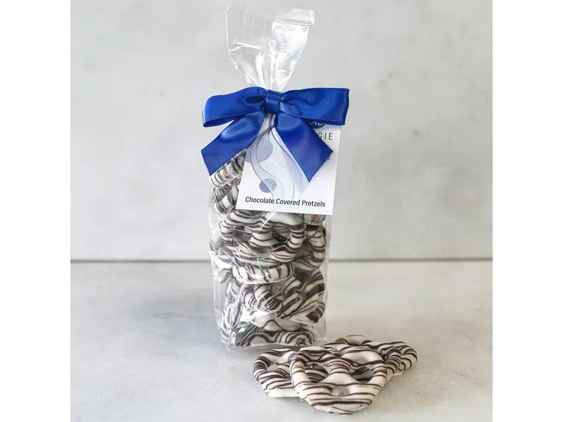 Maggie Lyons Chocolatiers 5oz White Chocolate Pretzels with Dark Chocolate Drizzle