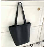 pretty persuasions Tote Bag W/Cosmetic Pouch - Black