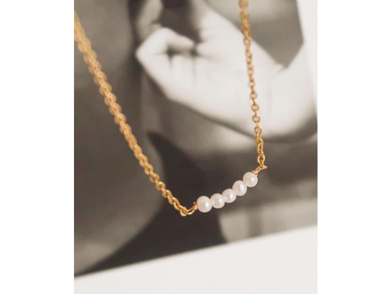 MAIQ Accessories Lauren 18K Non-Tarnish Petite Pearl Chokers Gold