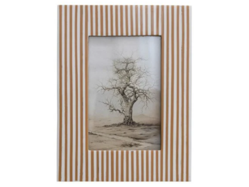Creative Co-OP Resin Striped Photo Frame, 4"x6"