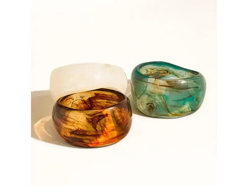 MAIQ Accessories Caelia Modern Bold Statement Resin Bangle