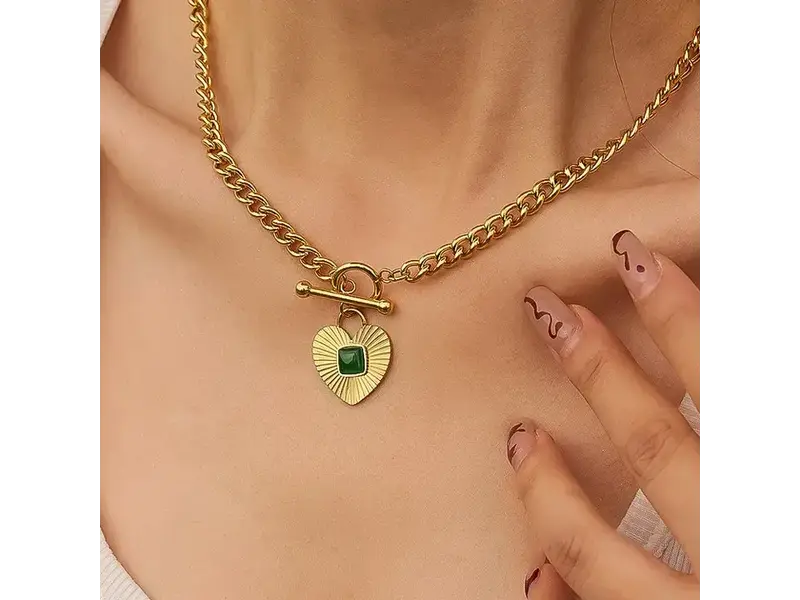 MAIQ Accessories Après 18K Gold Non-Tarnish Green Heart Chain Necklace