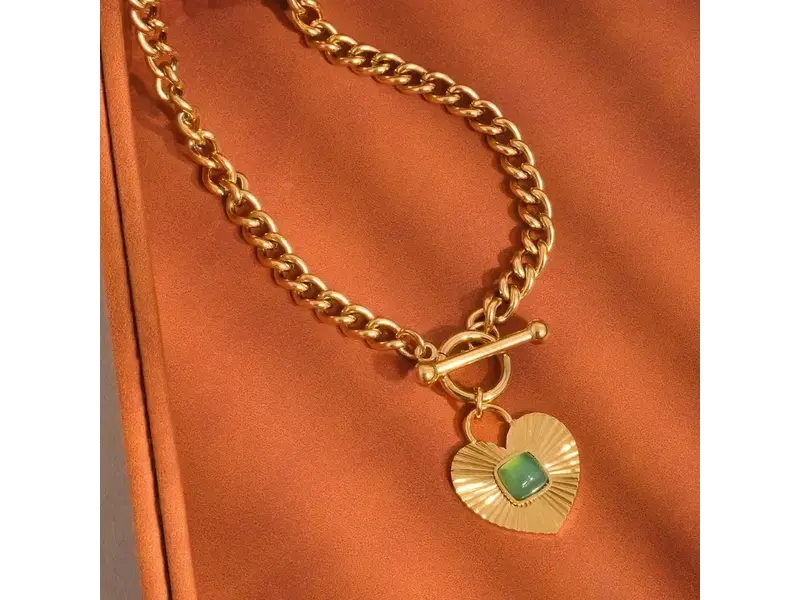 MAIQ Accessories Après 18K Gold Non-Tarnish Green Heart Chain Necklace