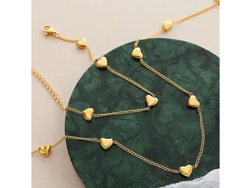 MAIQ Accessories Vivre 18K Gold Non-Tarnish Petite Heart Necklace