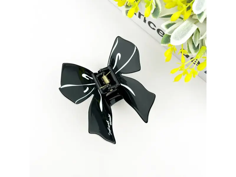 TheDivaSoap Elegant Bow Claw Clip - black