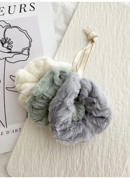 Fuzzy Hair Scrunchies, Set of 3 - Goni / Green