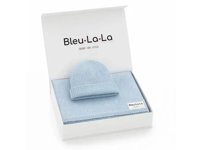 Bleu La La Luxe - 100% Organic Cotton Knit Blanket + Hat Boxed Gift Set