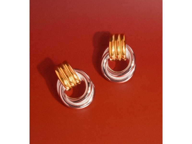 MAIQ Accessories Wanda 18K Gold Non-Tarnish Classic Hoop Earring