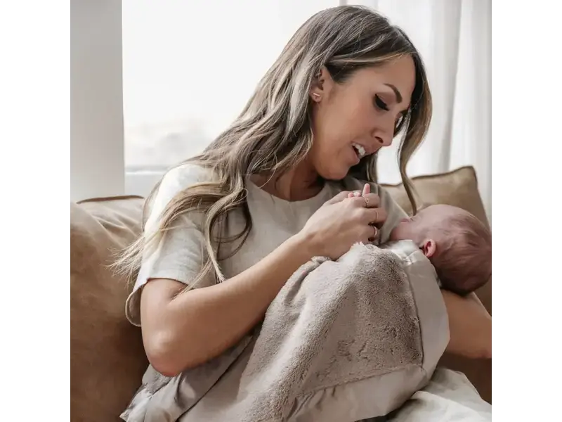 Saranoni Satin Border Receiving Blankets  Tan