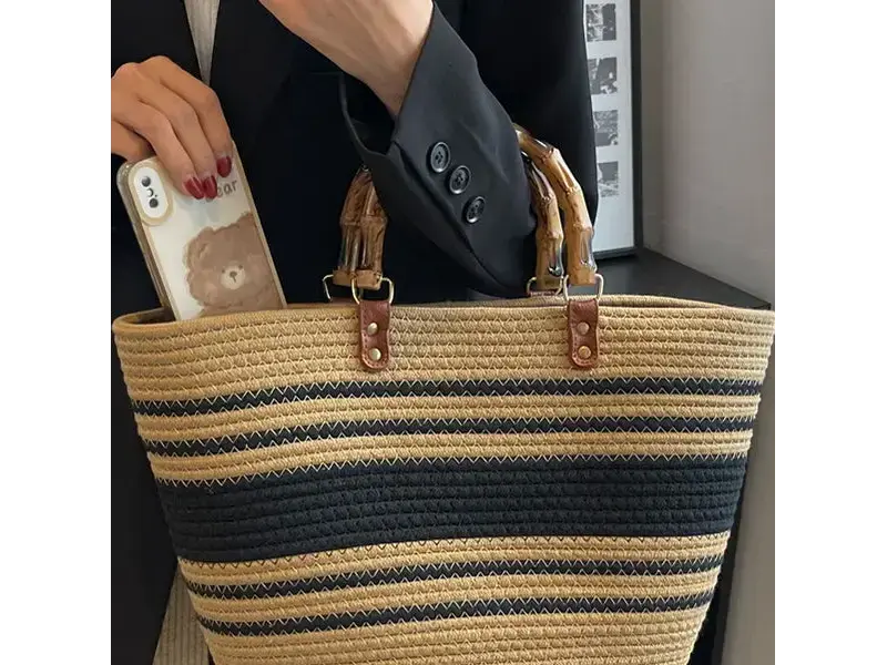 UZ Wholesale Store Contrast Color Split-Joint Striped Handbags Khaki