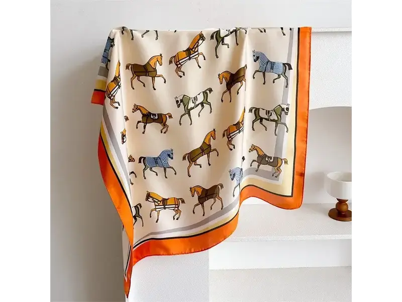 UZ Wholesale Store Fashion Print Square Scarf