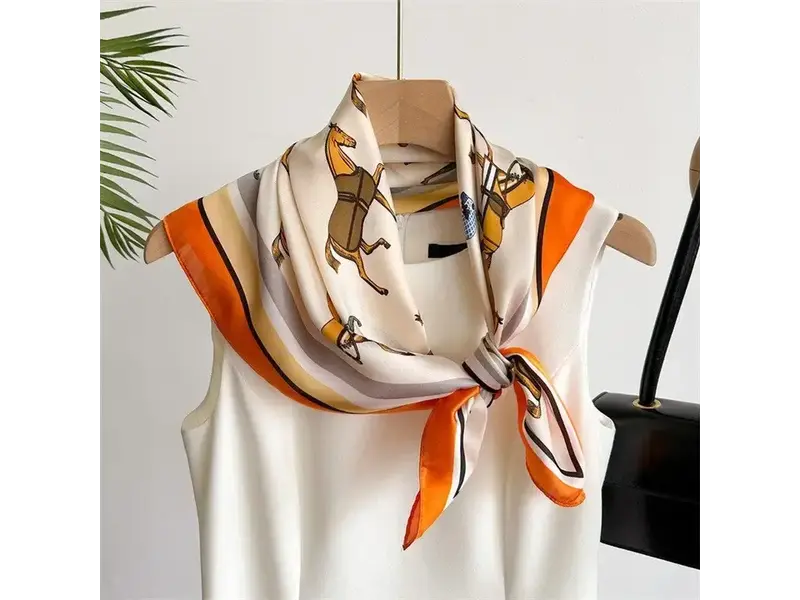 UZ Wholesale Store Fashion Print Square Scarf