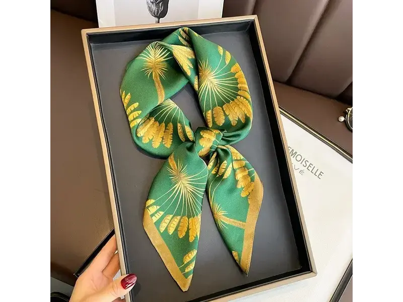 UZ Wholesale Store Silk Print Square Scarf
