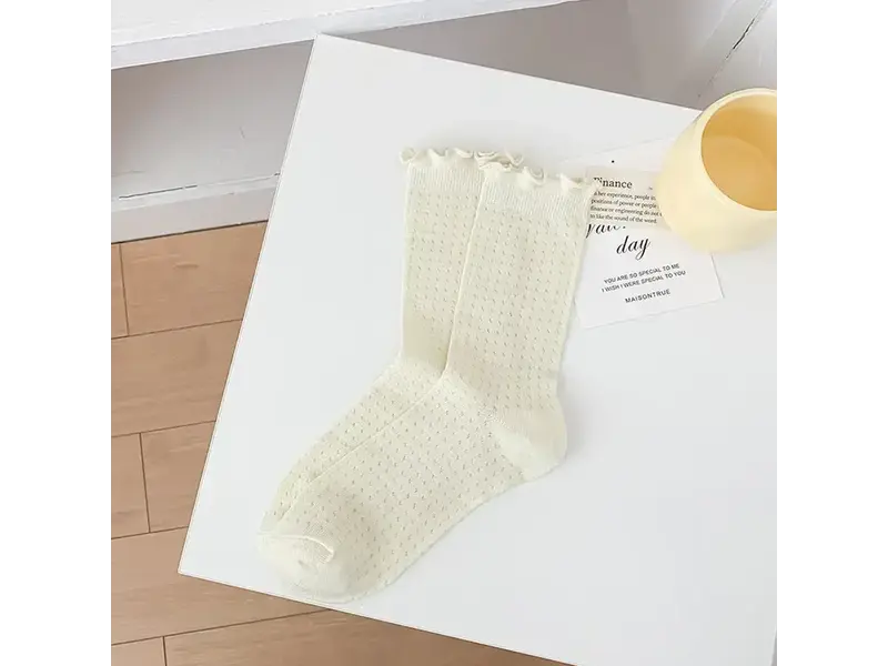 UZ Wholesale Store Thin Lace Knee Socks