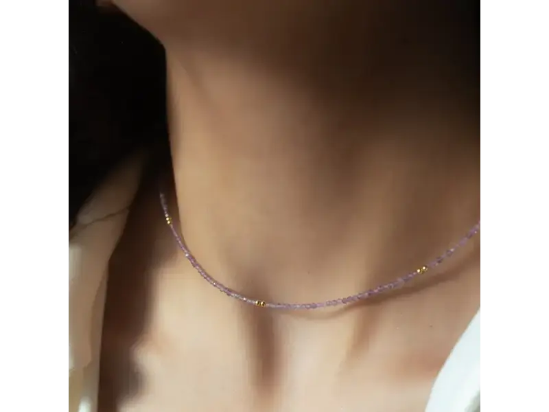 Ofina Jewelry Stone / Silver Mix Necklace: Amethyst