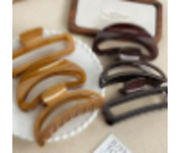 Neutral Essential Jumbo Hair Clip