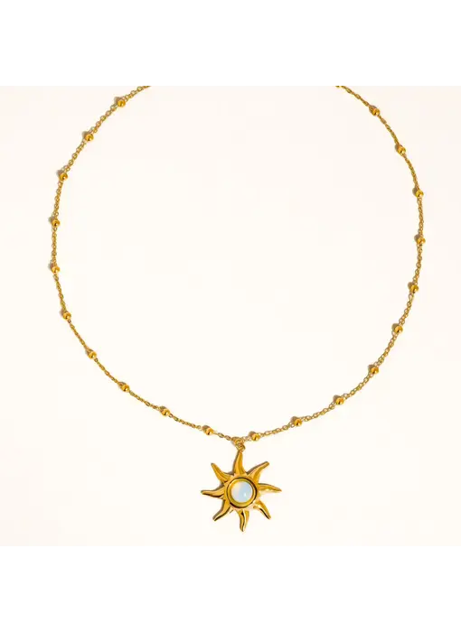 Astoria 18K Gold Non-Tarnish Sun Pendant Chain Necklace