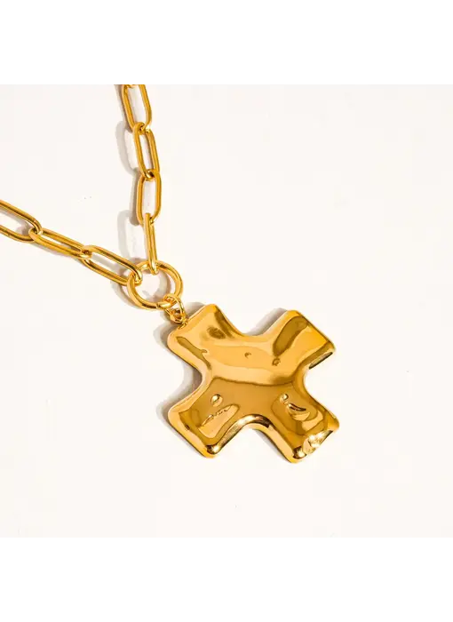 Bari 18K Non-Tarnish Cross Chain Necklace