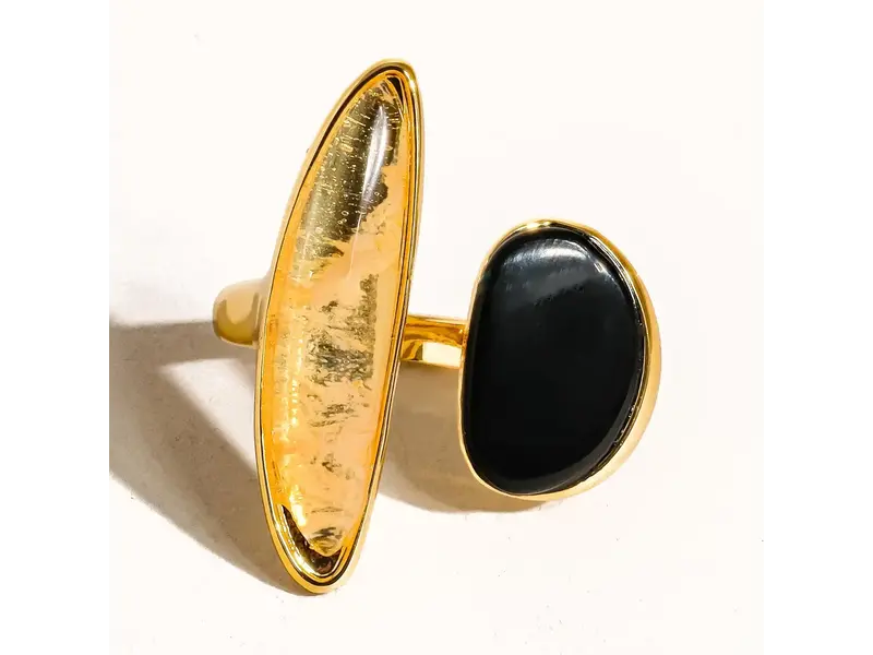 MAIQ Accessories Christophe 18K Gold Vintage Black Agate Stone Ring