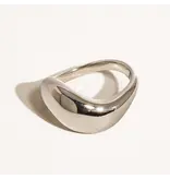 MAIQ Accessories Erin 18K Non-Tarnish Classic Wavy Band