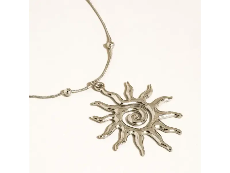 MAIQ Accessories Taiyo 18K Gold Non-Tarnish Boho Sun Necklace