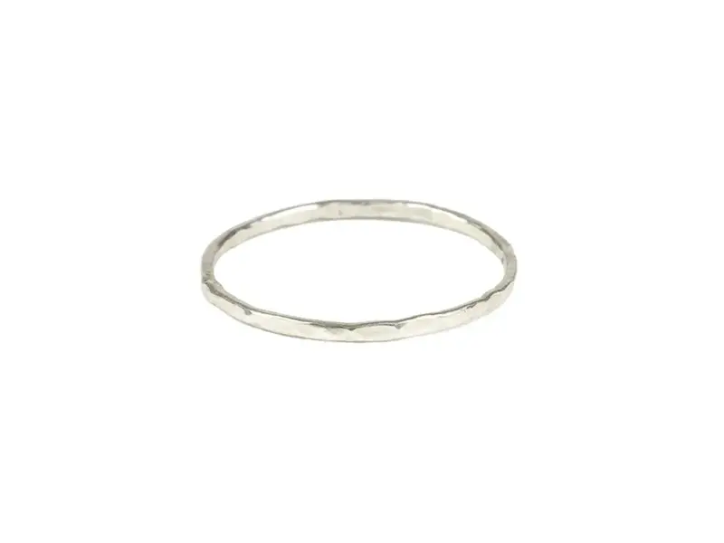 Ofina Jewelry R25: SS Thin Hammered Band