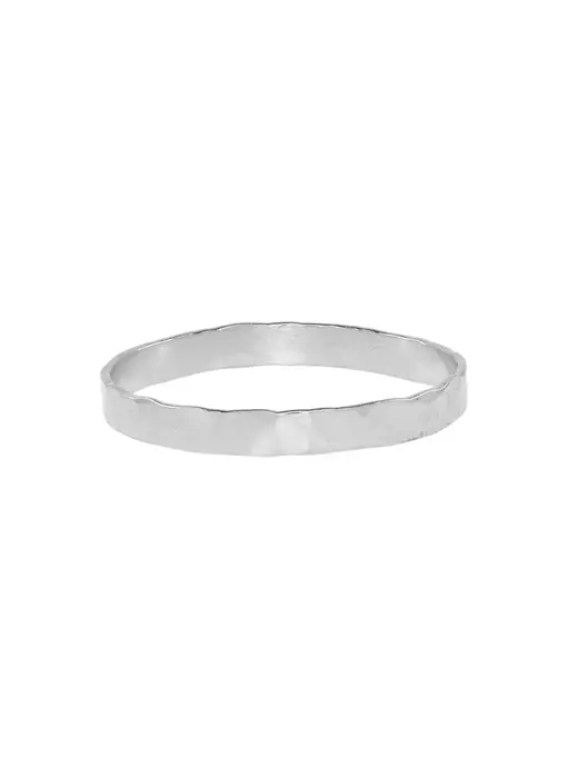 R143: Thick Hammered Band SS Ring